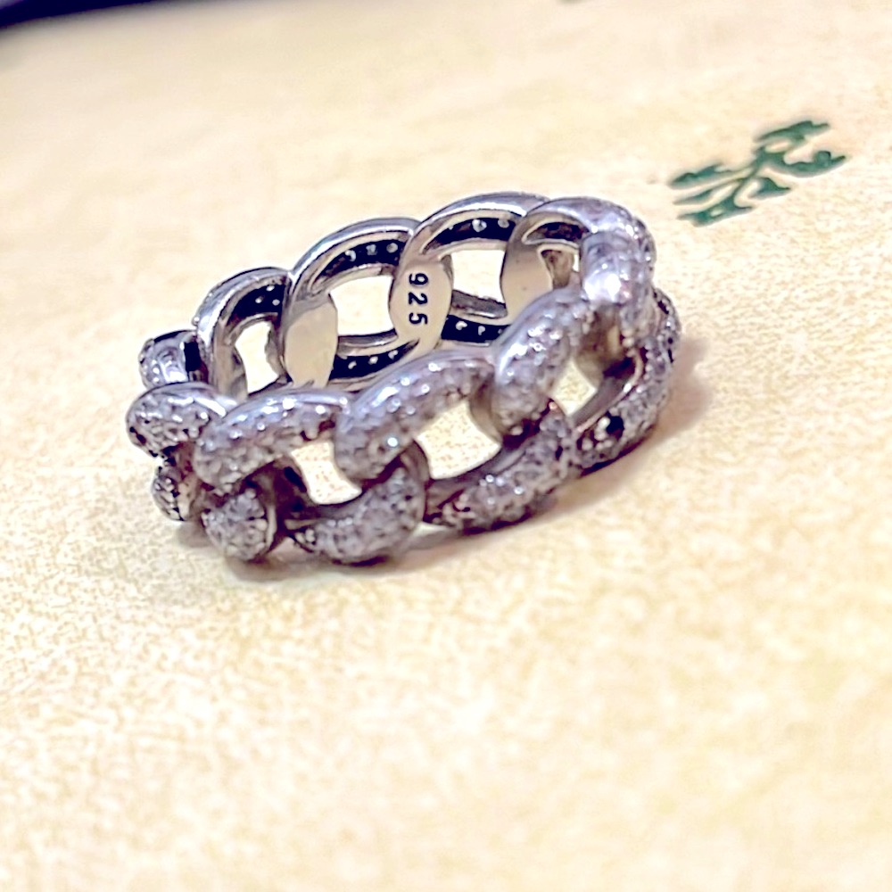 Beautiful 925 Diamond Pave Knot Ring